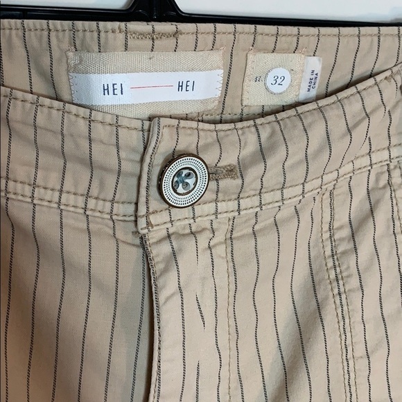 🌸2/$25 Anthro Hei Hei Cream Navy Pinstripe Beachwalker Ankle Length Pants - Picture 5 of 11